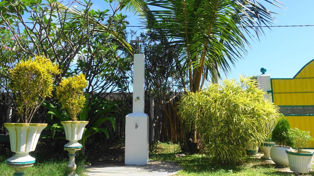 Regina Beach Bungalow Trincomalee Exterior foto