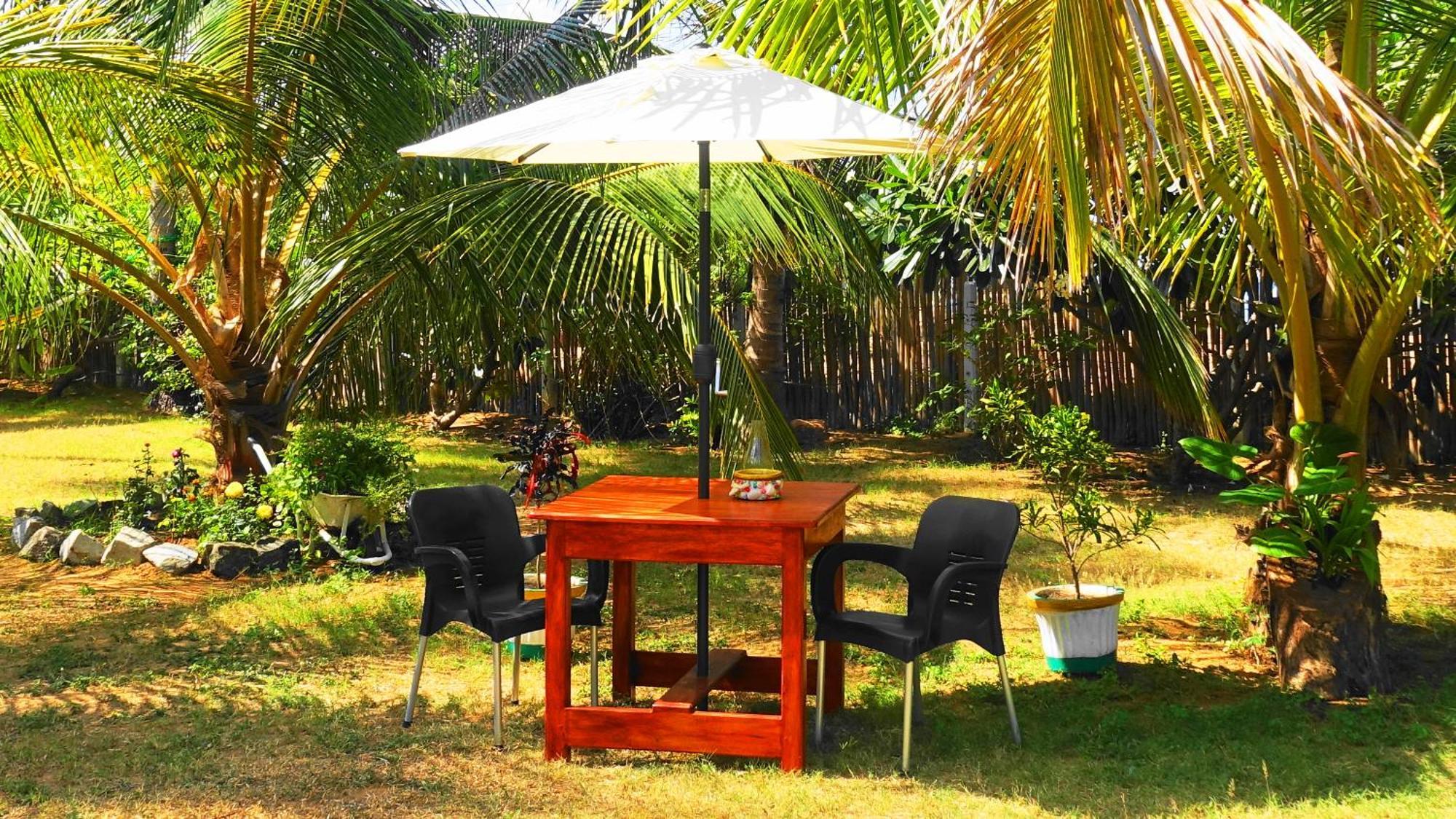 Regina Beach Bungalow Trincomalee Exterior foto